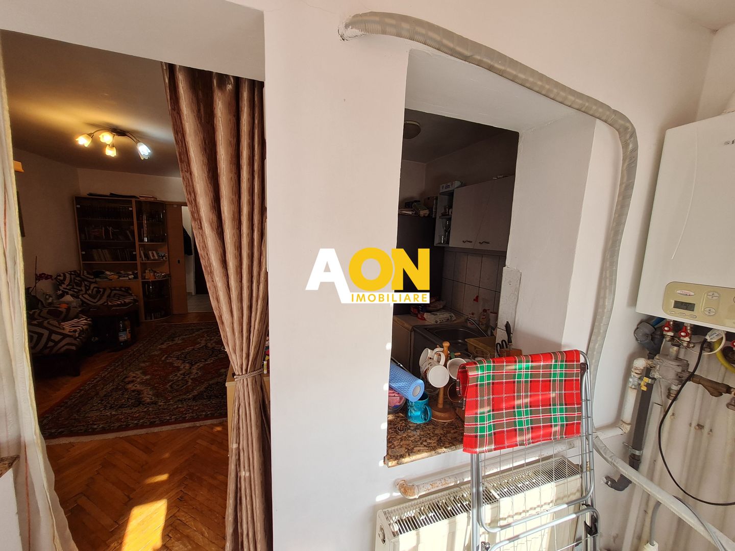 Garsoniera, Suprafata 30.5 mp, Etaj 7,  Zona Cetate - Poză 6