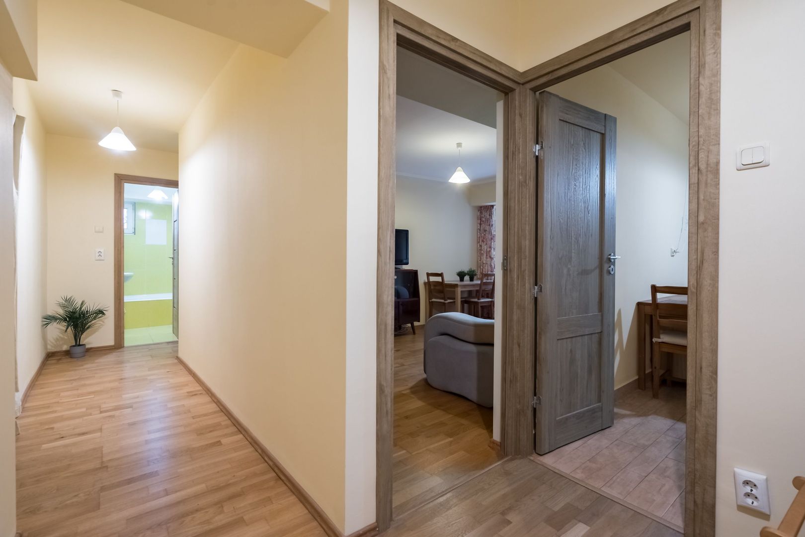 COMISION 0% - Apartament 2 camere decomandat sos. Titulescu - Piata Victoriei - Poză 6