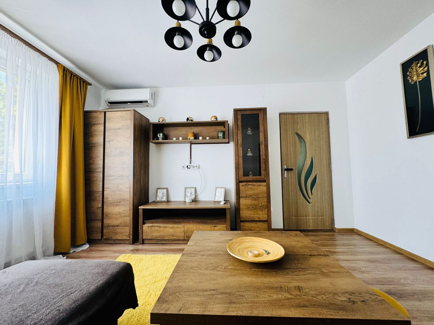 Apartament 3 camere de închiriat | Gara De Nord | 5 Min Metrou - Poză 6