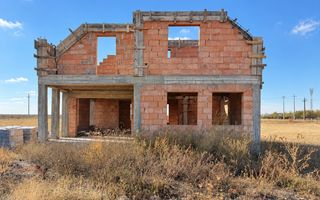 Casă la roșu în localitatea Horia, jud. Arad - Poză 1