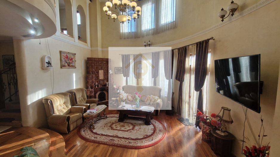 De vânzare: Vilă unică, vintage-modernă, zonă Grigorescu Oradea. - Poză 8