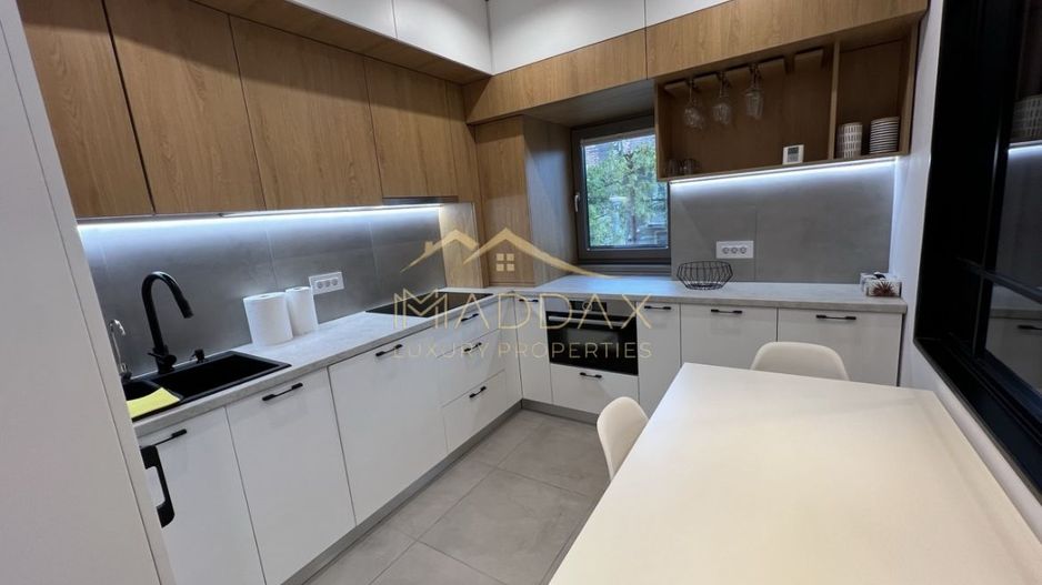 Apartament  LUX**Modern** 3 Camere**Bloc NOU //Strada Agricultori - Poză 4