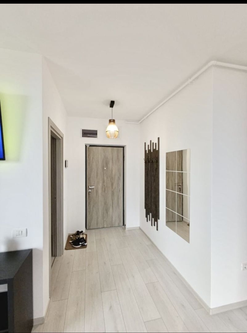 Apartament luminos cu 2 camere, balcon – zona Vox - Poză 8