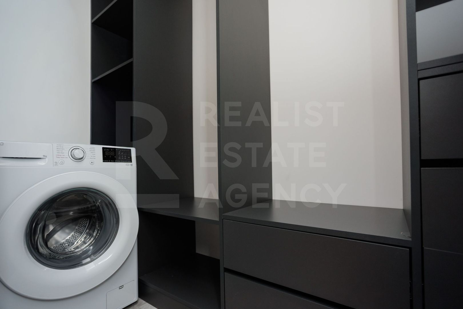 Vânzare, apartamnet 2 camere + living, str. Alba Iulia, Buiucani - Poză 17