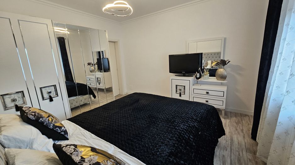 NOU -Casa la cheie sos Chitilei / blvd Laminorului - Poză 5