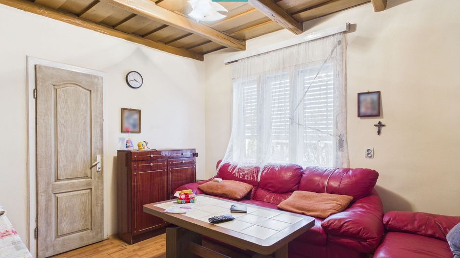 Casă cu 5 camere în zonă pitorească la Arăneag - Poză 6