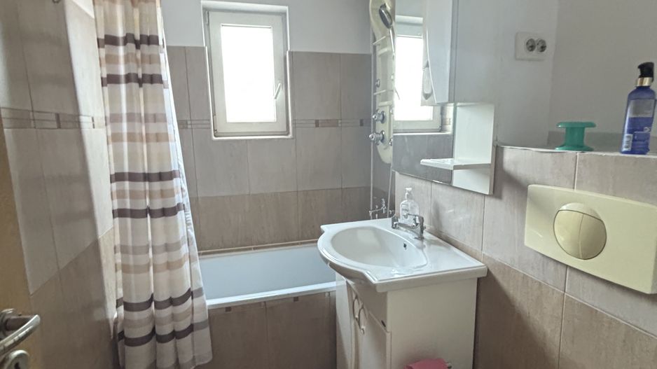 Apartament 3 camere de închiriat zona Aradului - Poză 12