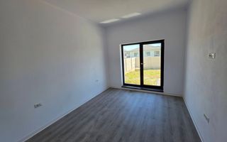 Casă 4 camere, 425 mp teren, panouri solare, cartier Orizont - Poză 8