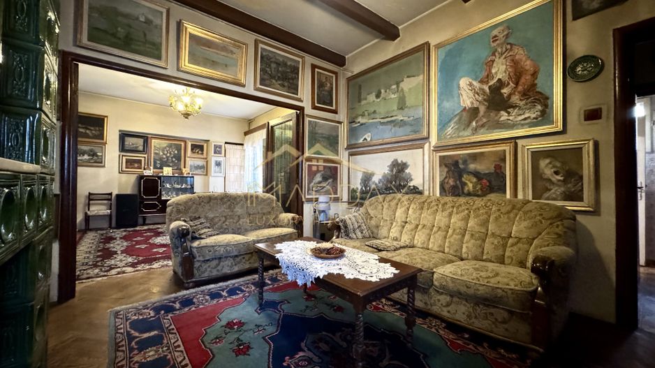 Vila cu 6 camere *310mp*  + Garaj // Primăverii - Poză 8