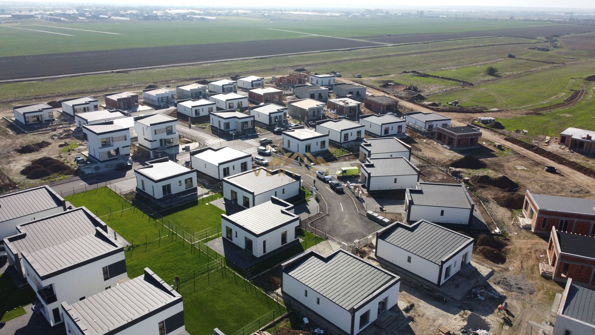 Casa 4 camere, cartier nou, Berceni - Vidra - Poză 7