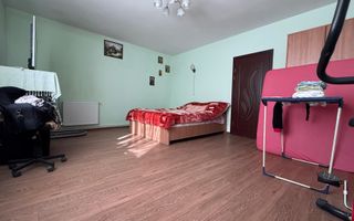 Casa individuală de vanzare, teren 1000 mp, zona Campenesti - Poză 4