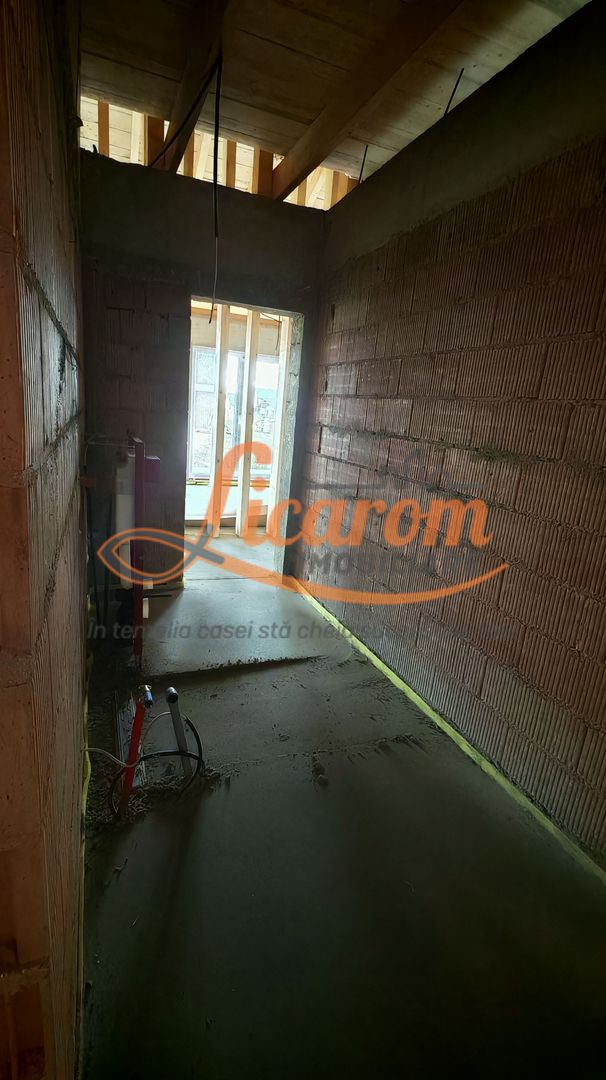 Casa la cheie in CRISTIAN pe Parter, zona de vile,250.000 euro - Poză 18