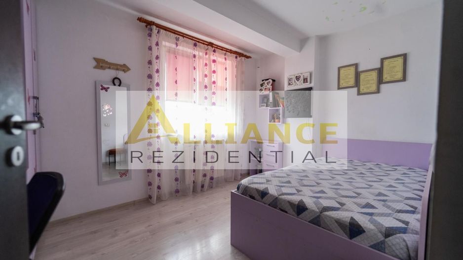 Apartament 3 camere/ Mobilat si utilat /Parcare /Metrou berceni 15-20min/ - Poză 4