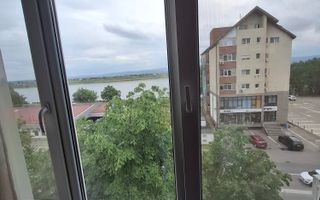 Apartament 3 camere decomandat insula de agrement - Poză 5