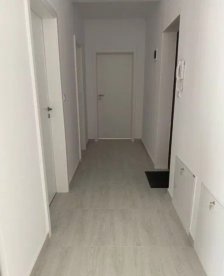 Apartament 2 camere Giroc etaj 1 bloc nou - Poză 7