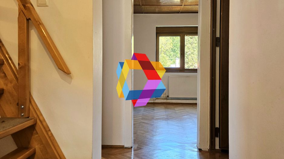 Casa deosebita 6 camere de vânzare, Central, Brașov,  210 mp, Plus-imo.ro - Poză 22