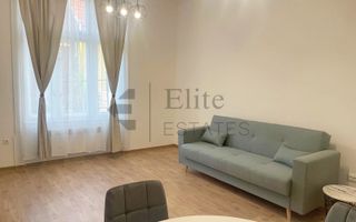 Apartament central cu o camera de vanzare - Poză 2