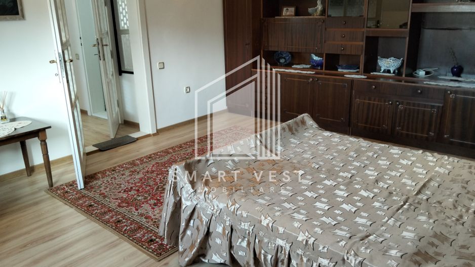 Casa de vânzare 380mp + locuinta separata pt oaspeti | Zona Cloșca - Poză 23