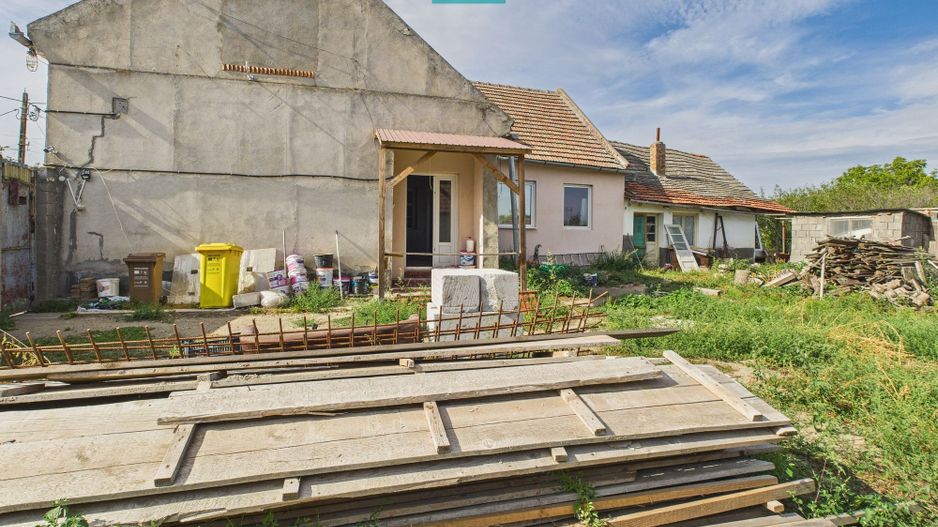 Casă spatioasă și solidă în Pecica - Poză 31