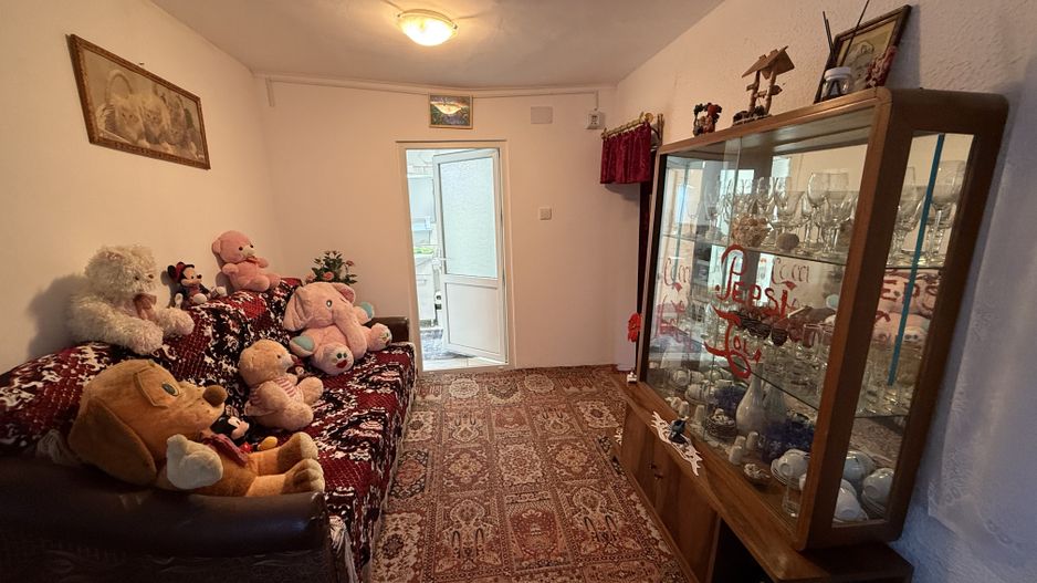 Casa 5 camere, foișor , garaj și teren 800mp cu toate utilitățile! - Poză 10