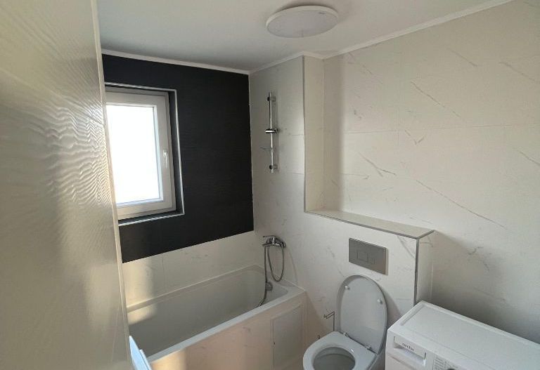 Proprietar inchiriez Cosmopolis Vila N semi-mobilat - Poză 8