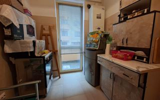 Cartier Visoianu ETAJ 1, bloc 2015, parcare, loc de joaca, statie BUS - Poză 9