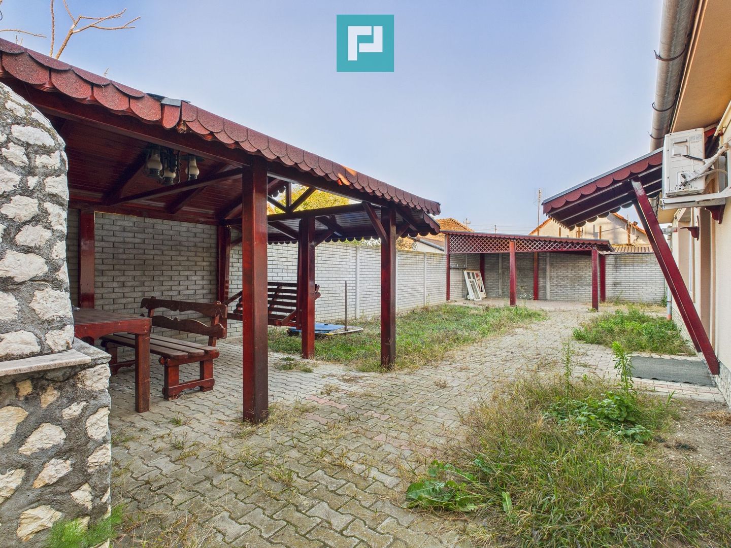 Casă spațioasă cu 4 camere în Vladimirescu - Poză 18