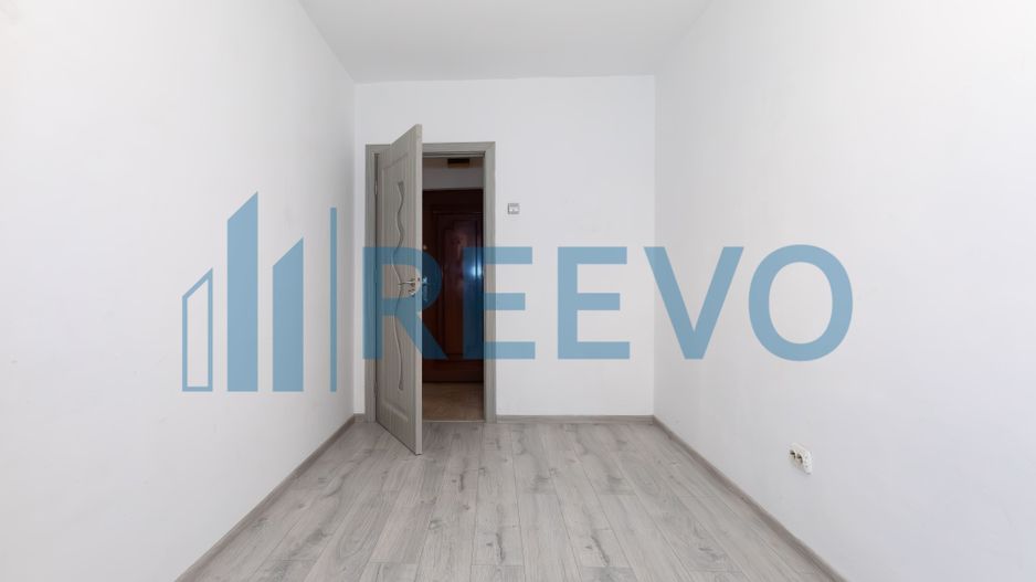 Apartament 3 camere decomandate, Zona Narcisa, Bacău - Poză 5