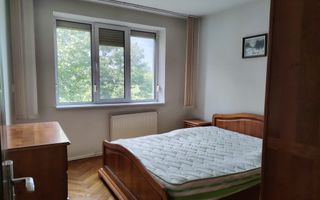 Apartament 3 camere Piata Centrala - Poză 9