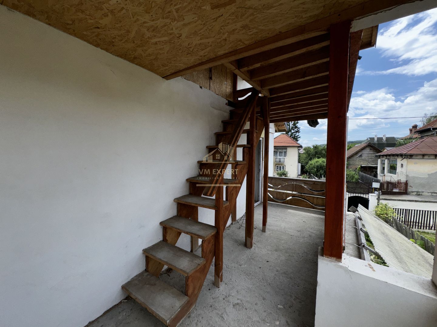 CASA 4 CAMERE TEREN 338 MP CAMPULUNG - Poză 7