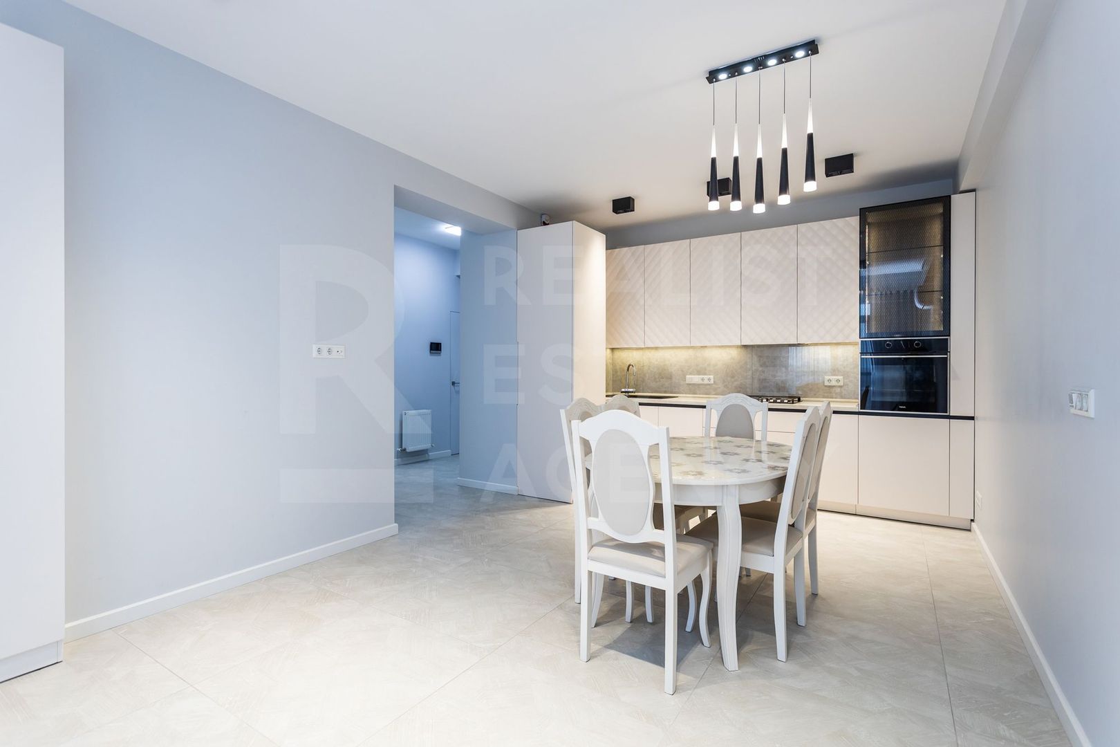 Vânzare, apartament, 2 camere, str. Bogdan Voievod, Râșcani - Poză 1