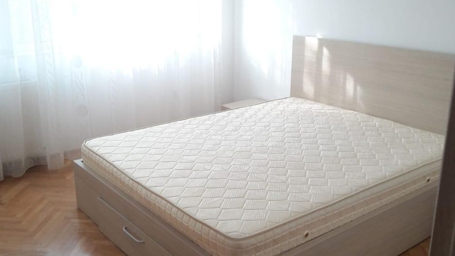 Închiriez apartament 3 camere, Iancului, metrou 1 minut - Poză 2