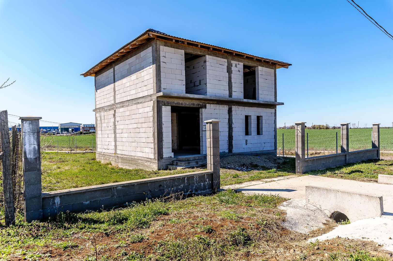 Casa Ta  – Într-un cartier nou, lângă natură în Frumușeni, Arad - Poză 4