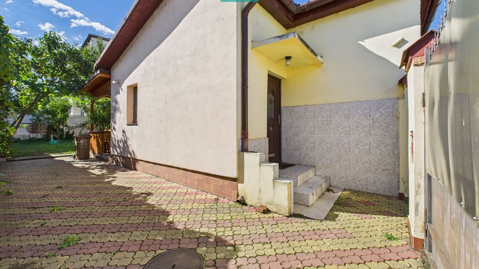 Casa de cărămidă cu 3 camere zona Uta - Poză 9