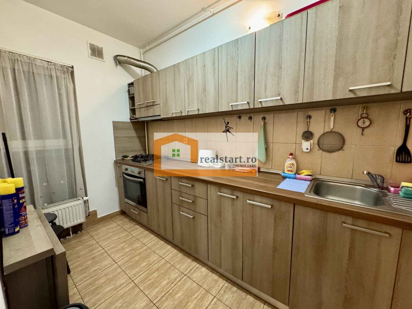 Rasarit de Soare, et8/11, Auchan Titan, disponibil imediat - Poză 5