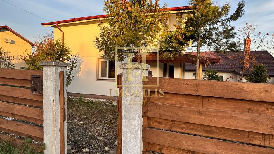 Casa individuala 110 mp + garaj  Lunca Cetatuii 130000 euro - Poză 1