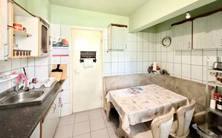 Apartament 3 camere spațios, transformat din 4 camere – Titan - Poză 7