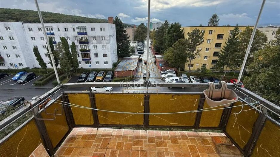 Apartament semidecomandat de închiriat cu 3 camere în Mănăștur - Poză 7