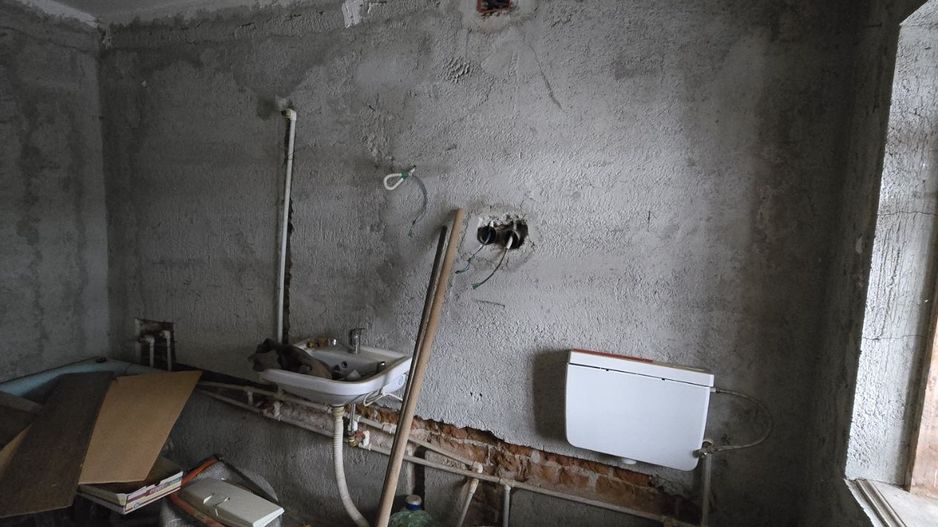 Casă și teren de vânzare în Colibași Dâmbovița Liniște Spațiu Natura - Poză 7