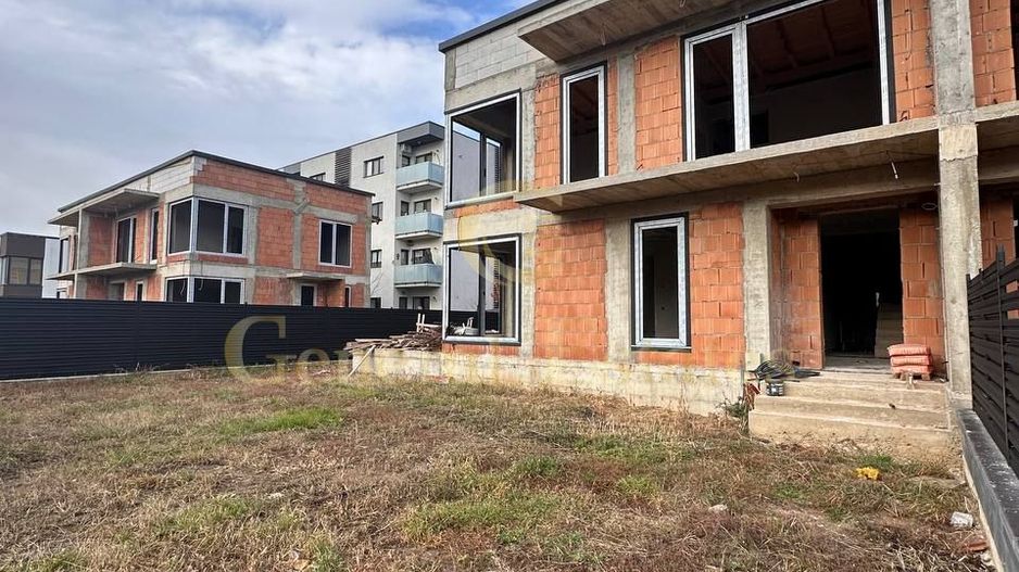 Case tip Duplex de vânzare în Ghimbav, Brașov – Cartierul Florilor - Poză 9