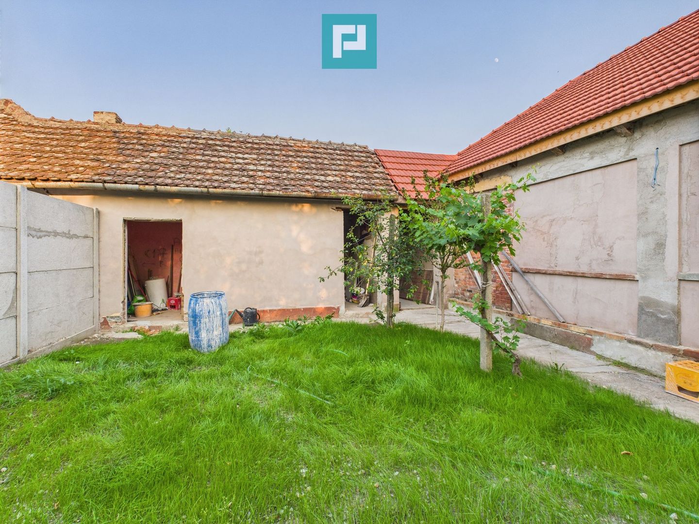 Casă cu 3 camere în Galșa, Arad, teren 1197 mp - Poză 12