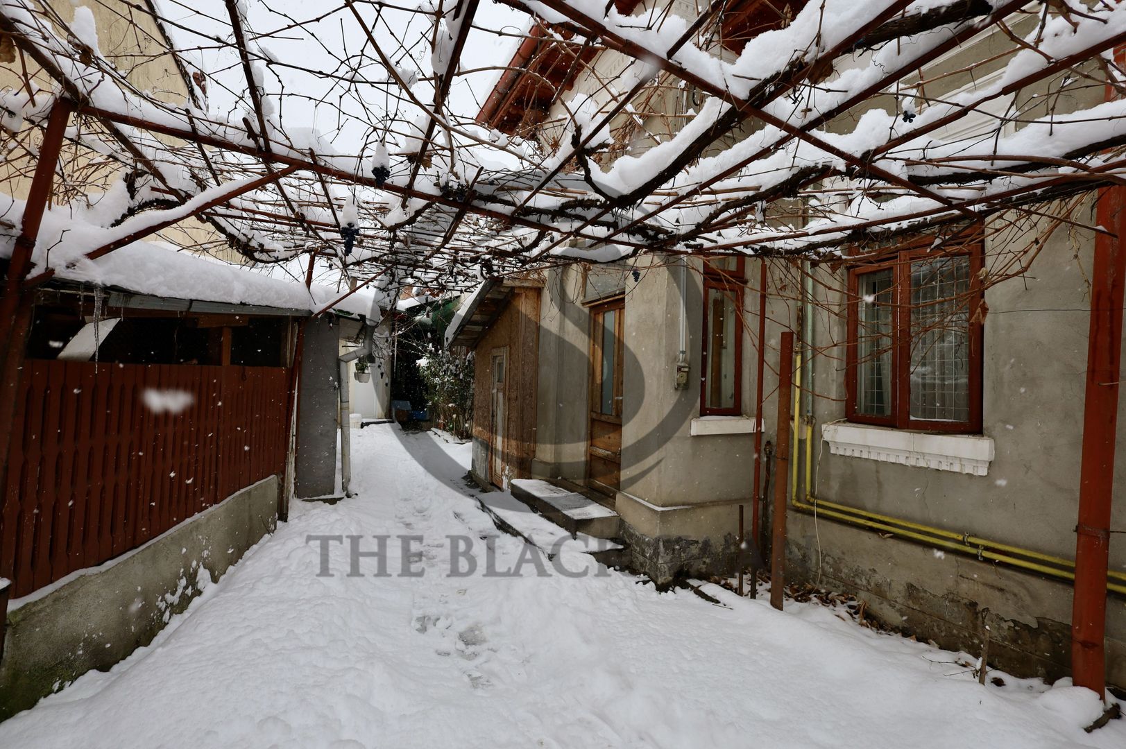 Casa interbelica de vanzare | Ultracentral, Ploiesti | COMISION 0% - Poză 21