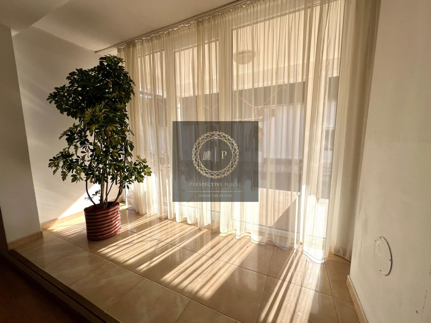 Casă pretabila 2 familii | 280 mp utili| 1350mp Teren | Garaj - Poză 31