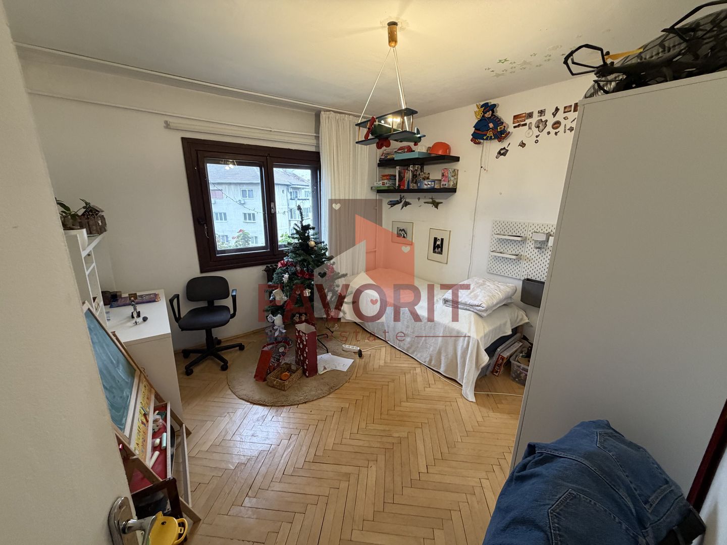 Decomandat. La 2 pasi de Shopping City. 2 bai - Poză 12