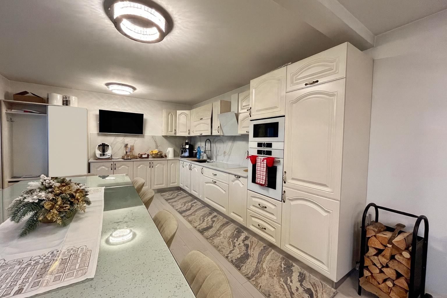 CASA COMPLET UTILATA SI MOBILATA MODERN CU GRADINA | 1100 MP |MARGINEA - Poză 32