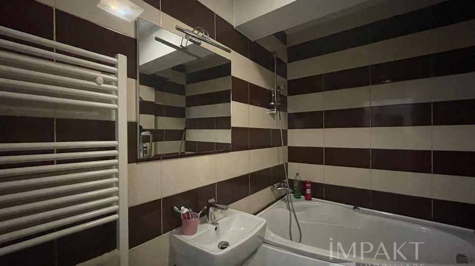 Apartament cu 3 camere in zona Buna Ziua - Poză 10