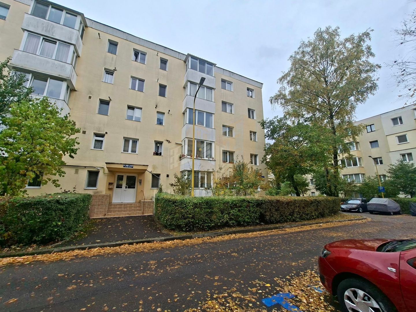 Apartament 3 camere semidecomandat Barbu Lautaru Brasov - Poză 17