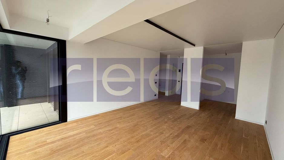 OCAZIE VANZARE 2 CAMERE | YACHT KID | 52MP | TERASA 11MP | VEDERE LAC - Poză 9