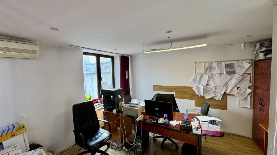 Brâncoveanu  Sp+P+M cu extindere P+1E+M pretabilă afacere - Poză 25