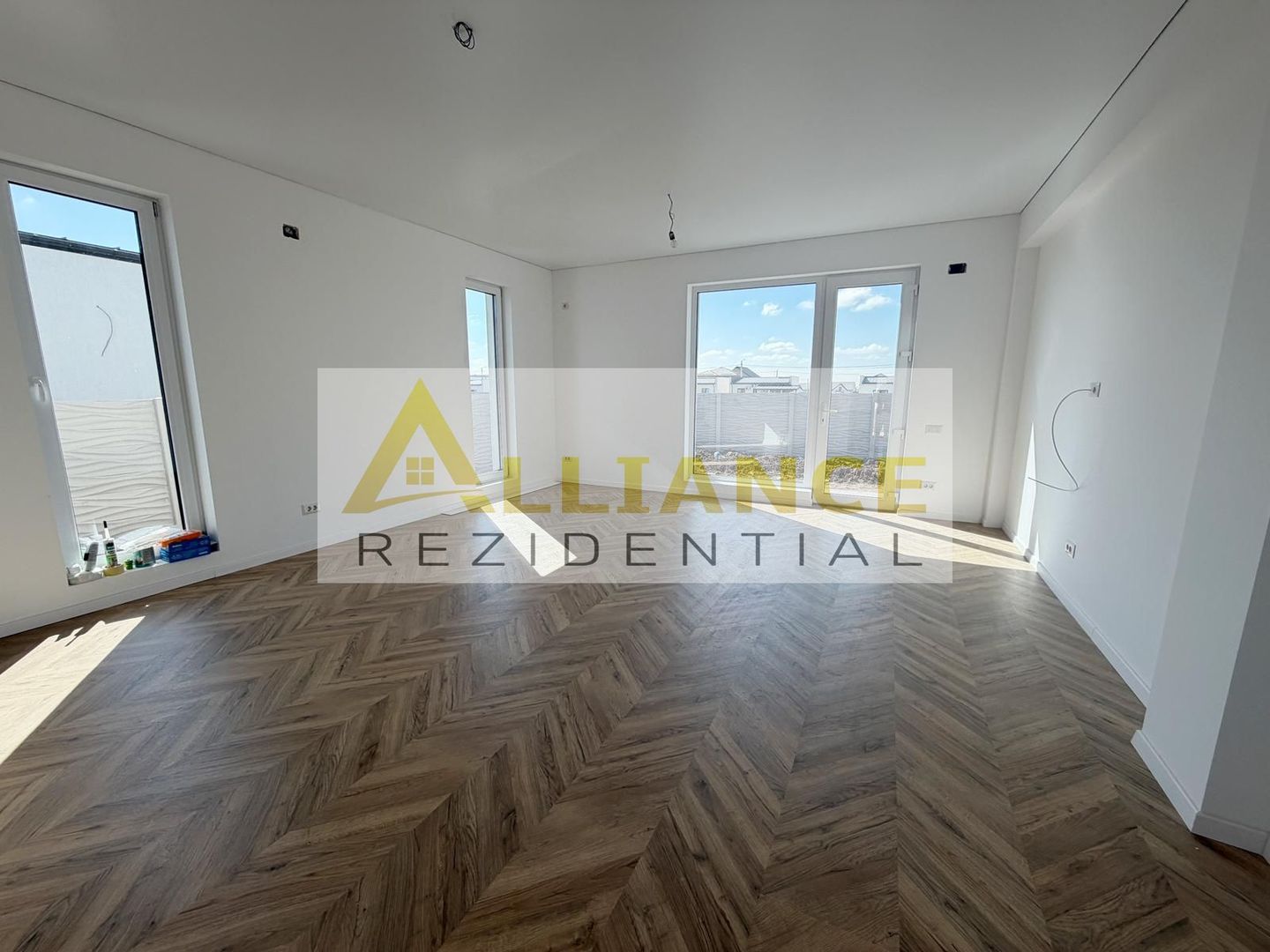 Casa individuală parter ~ 4 camere ~ 2 băi + dressing ~ teren 371mp - Poză 2